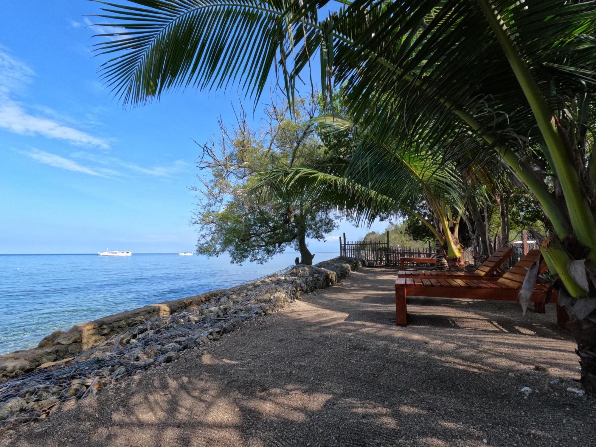 Maryan Moyo Bungalows & Resto Moyo Island Extérieur photo