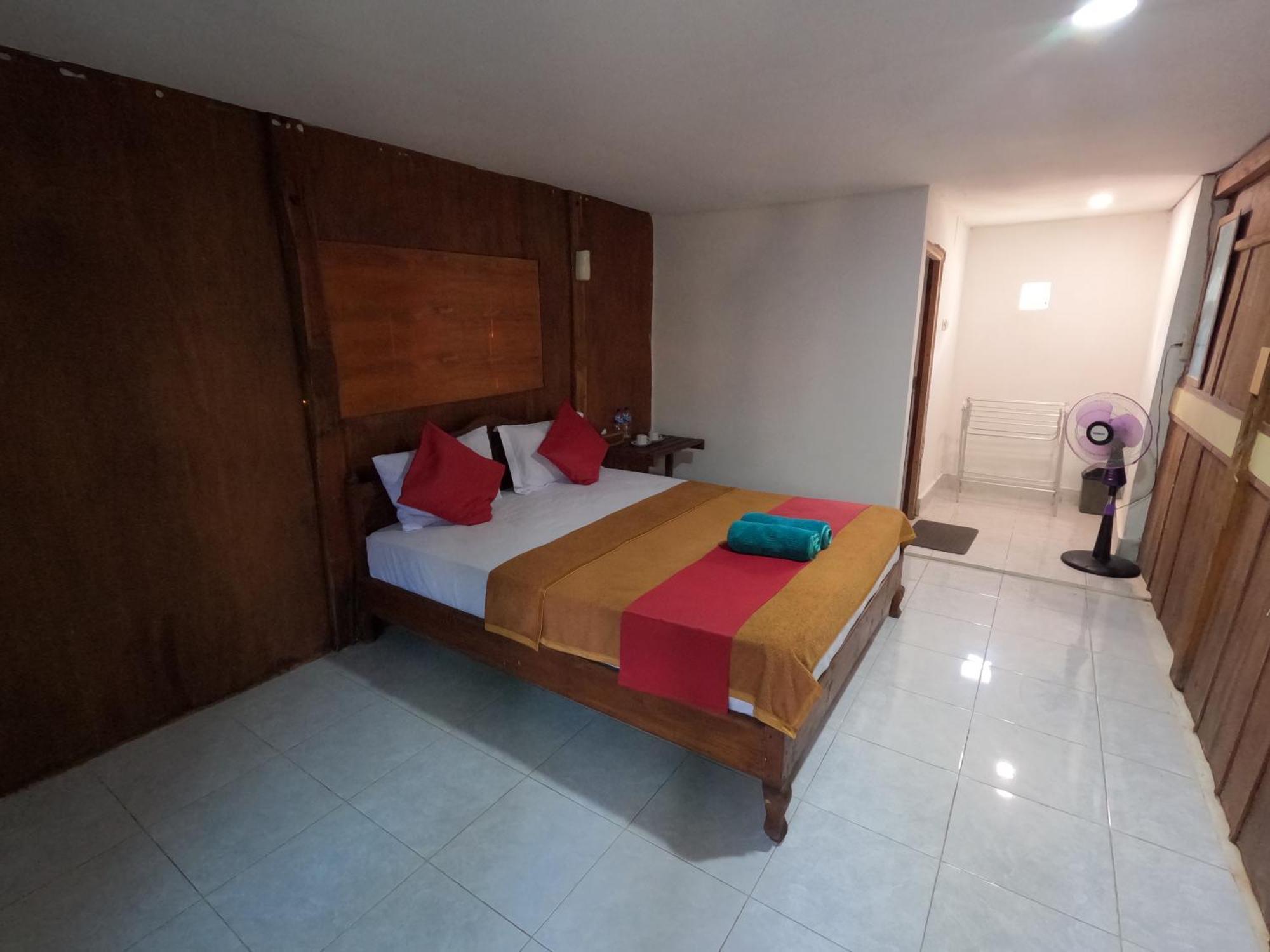 Maryan Moyo Bungalows & Resto Moyo Island Extérieur photo