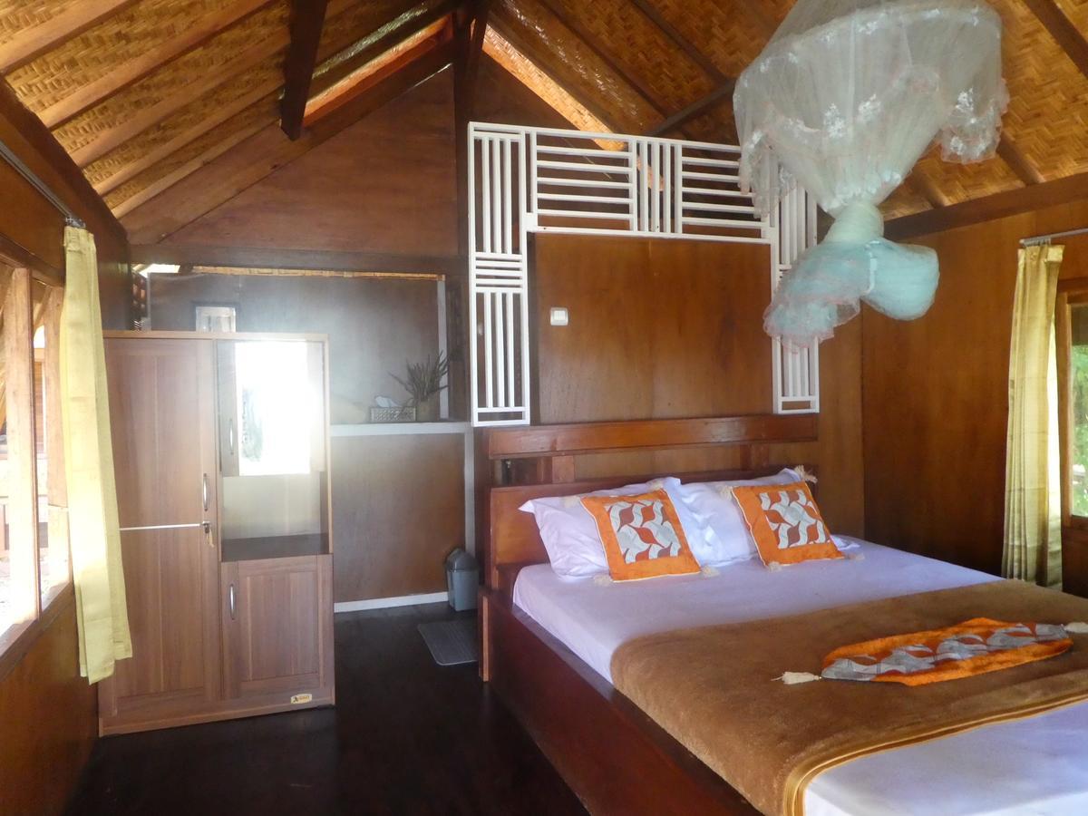 Maryan Moyo Bungalows & Resto Moyo Island Chambre photo